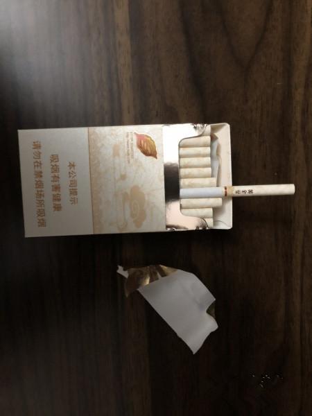 黄金叶拿货渠道揭秘：越南代工香烟的品质之旅